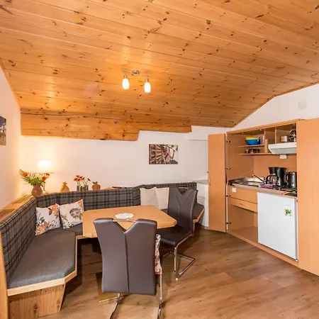 Apartament Kirchgassers Landhaeusl